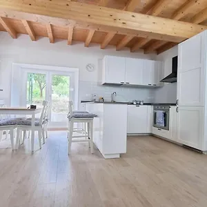 la-casa-d-giada.hotelitalianriviera.com/